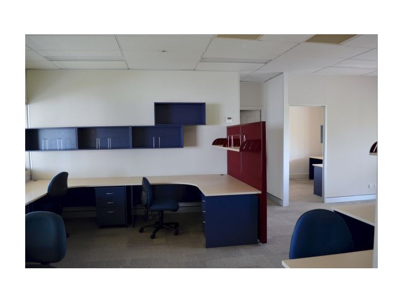 2/16 Vanessa Blvd, Springwood QLD 4127