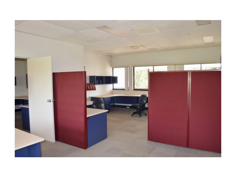 2/16 Vanessa Blvd, Springwood QLD 4127