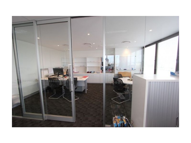 Suite 8.01/303 Coronation Drive, Milton QLD 4064