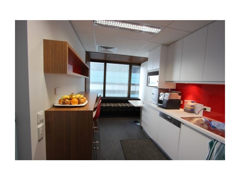 Suite 8.01/303 Coronation Drive, Milton QLD 4064