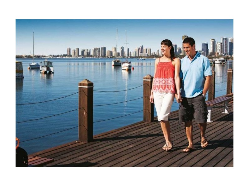 Labrador QLD 4215