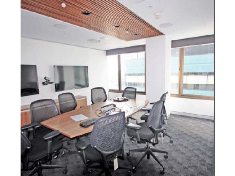 5.03/303 Coronation Drive, Milton QLD 4064