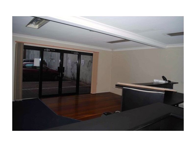 1/54 Siganto Drive, Helensvale QLD 4212