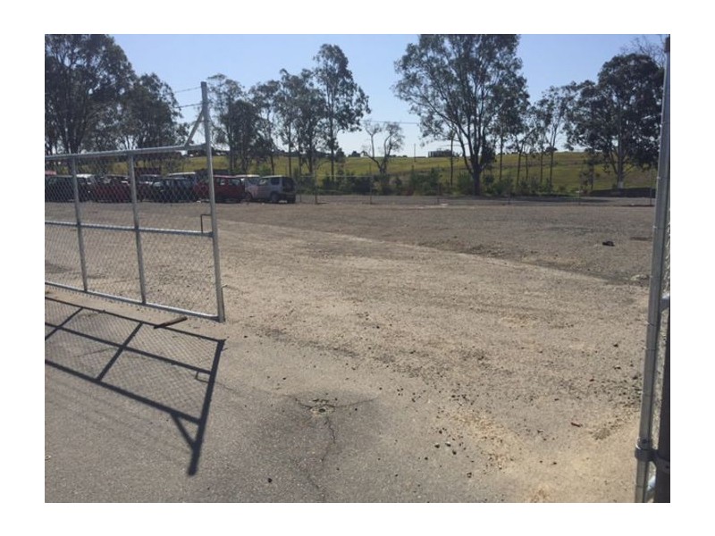 Yard 40 Darlington Park Industrial Estate, Yatala QLD 4207