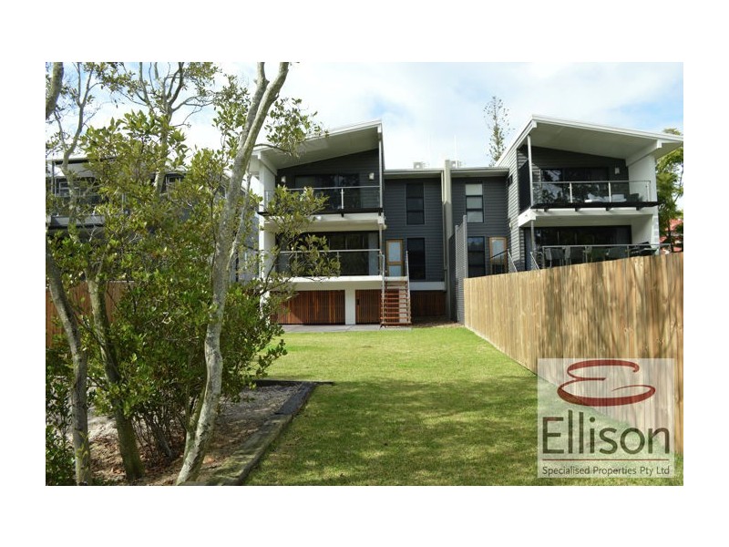 38 St Catherines Terrace, Wynnum QLD 4178