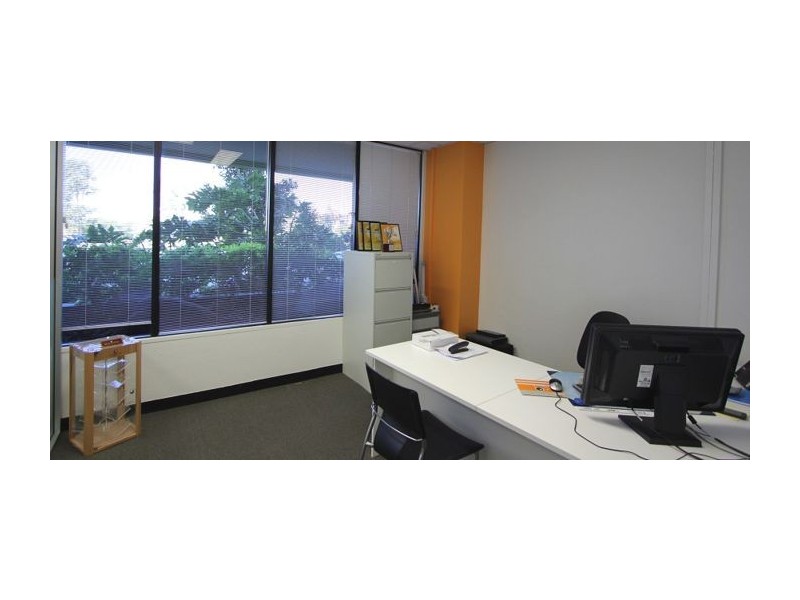 Suite 2/301 Coronation Drive, Milton QLD 4064