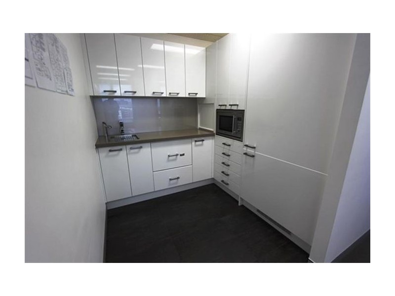 Suite 6.02/303 Coronation Drive, Milton QLD 4064