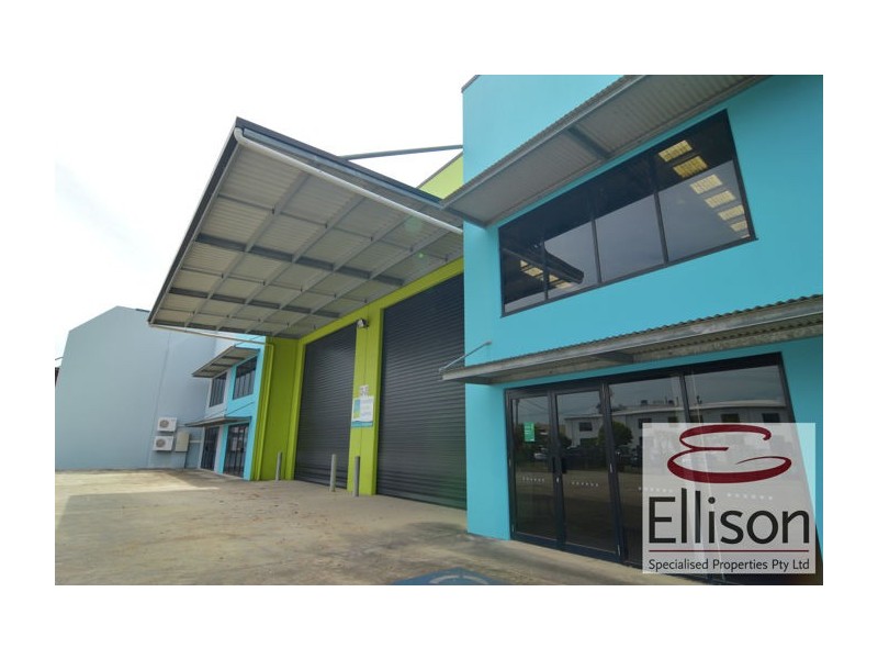 33 Nealdon Drive, Meadowbrook QLD 4131