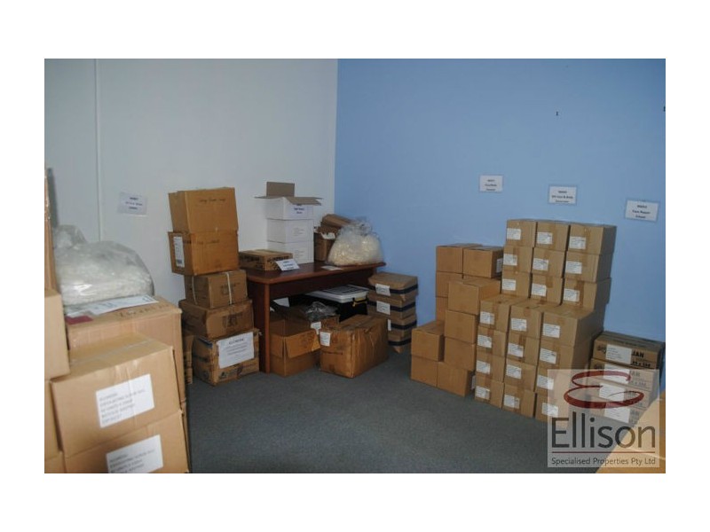 2/62-64 Siganto Drive, Helensvale QLD 4212