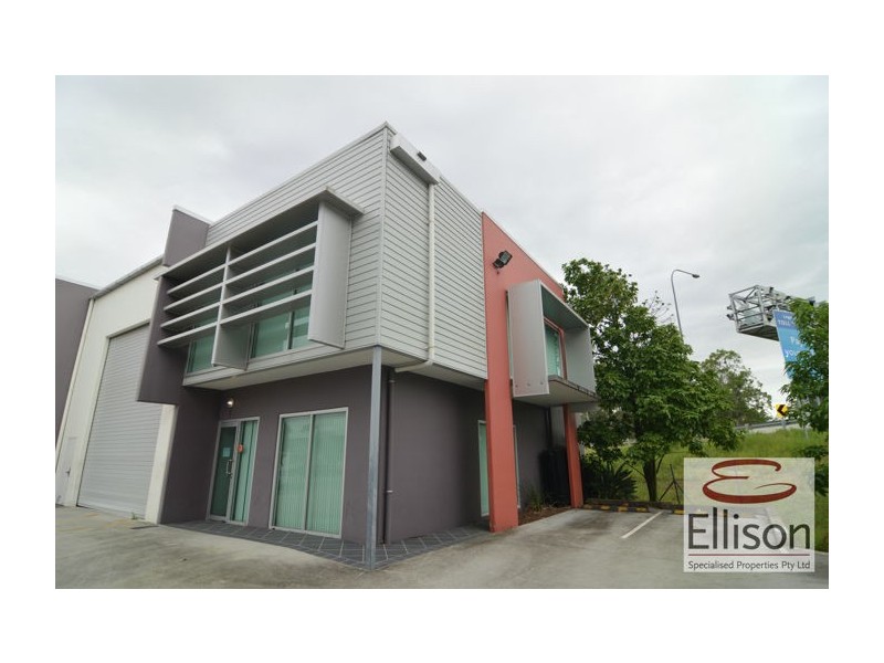 8/3-19 University Drive, Meadowbrook QLD 4131