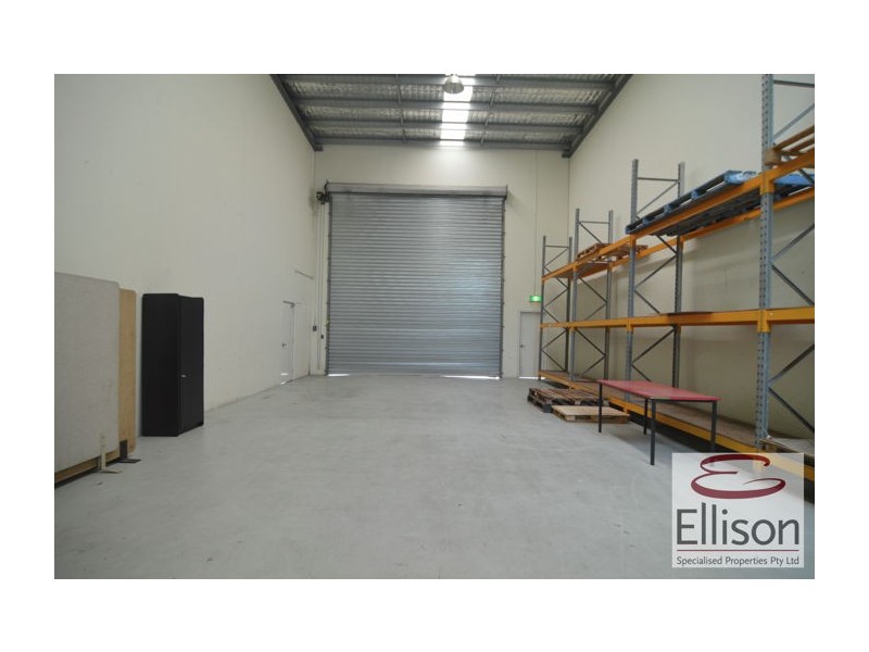 8/3-19 University Drive, Meadowbrook QLD 4131