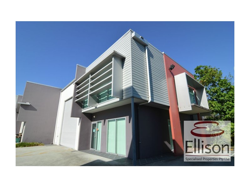 8/3-19 University Drive, Meadowbrook QLD 4131