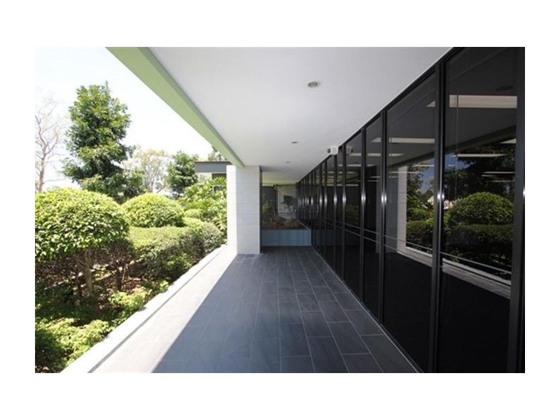 G2/301 Coronation Drive, Milton QLD 4064