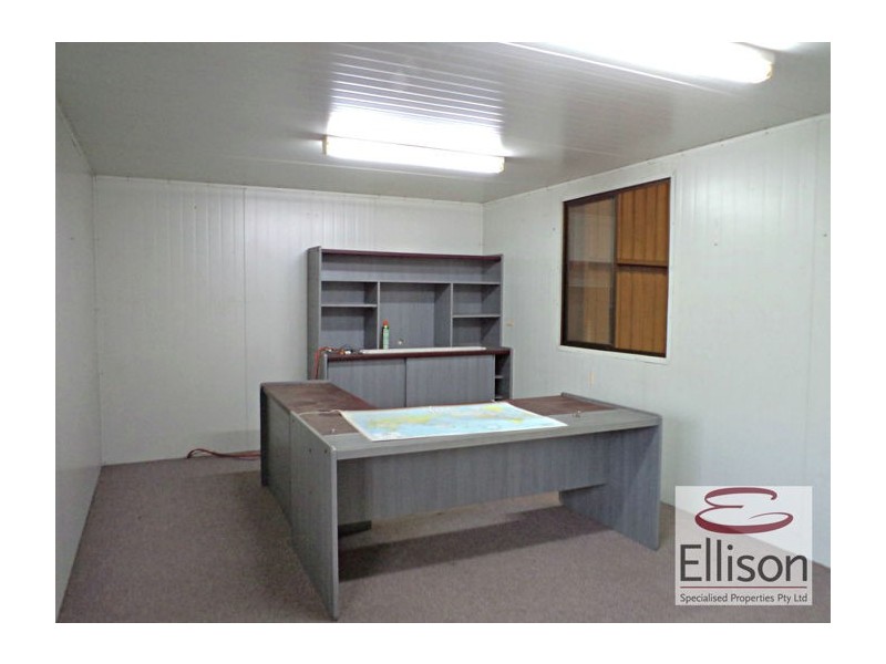 4/207 Queens Road, Kingston QLD 4114