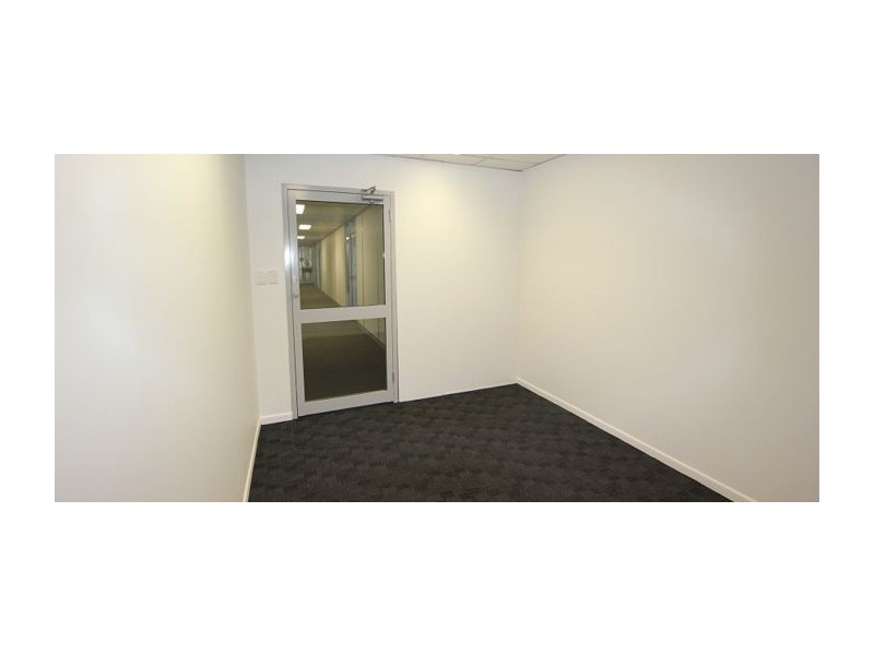 S 21B / 3 – 15 Dennis Road, Springwood QLD 4127