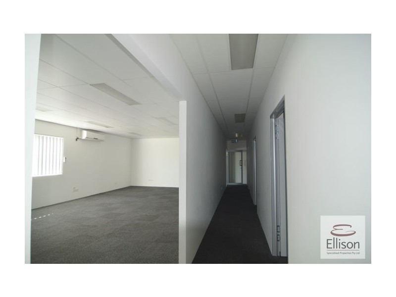 2/28 Eurora Street, Kingston QLD 4114