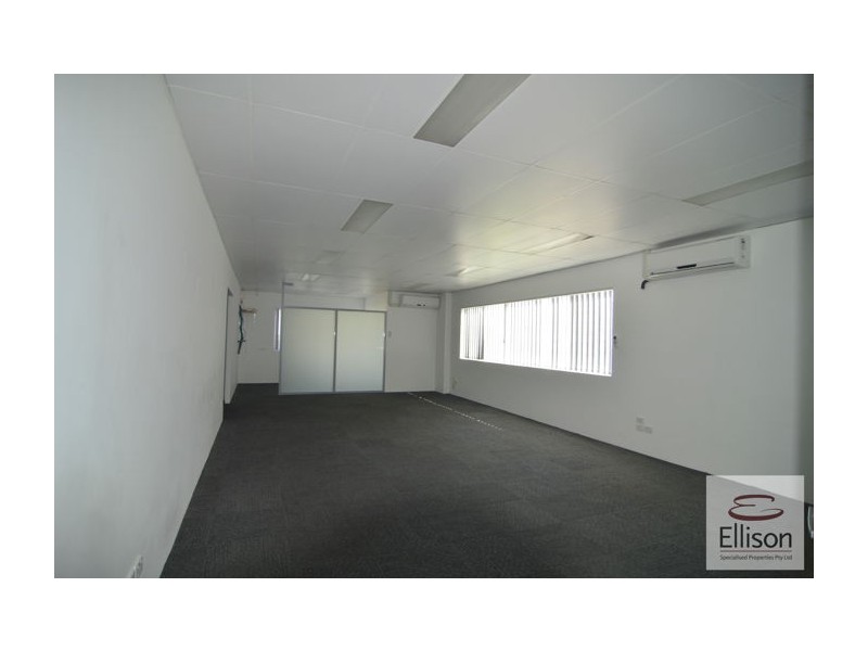 2/28 Eurora Street, Kingston QLD 4114