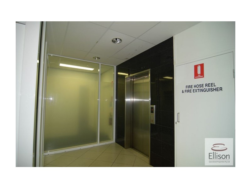 2/54-56 Perrin Drive, Underwood QLD 4119