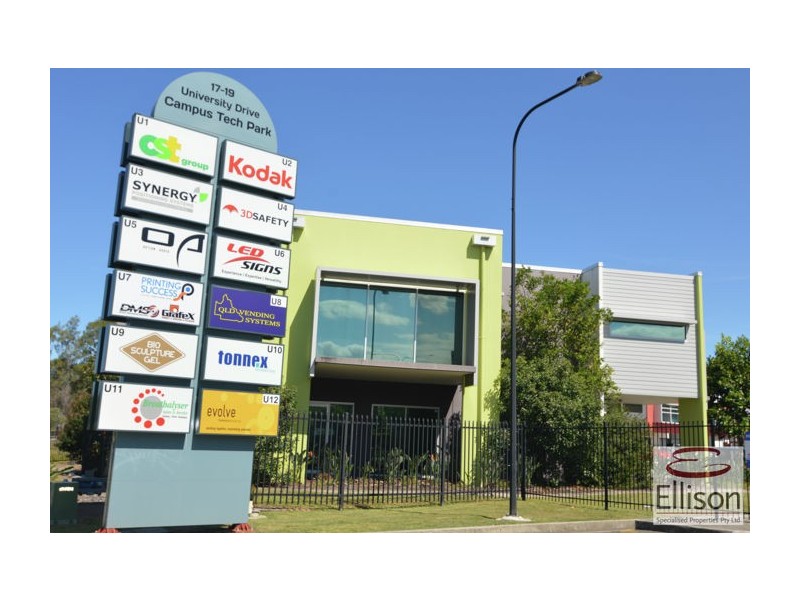 1/3-19 University Drive, Meadowbrook QLD 4131