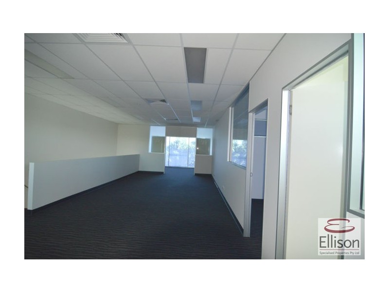 1/3-19 University Drive, Meadowbrook QLD 4131