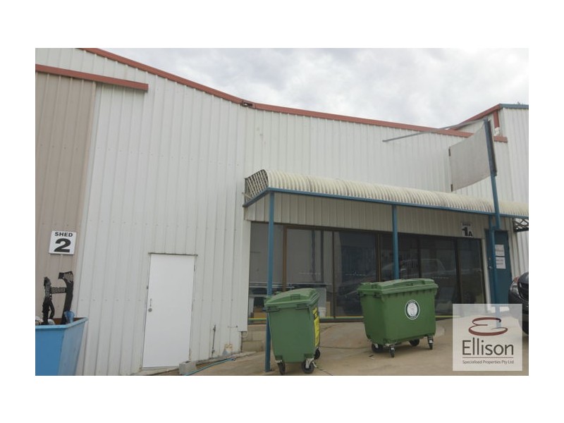 1A/207 Queens Road, Kingston QLD 4114