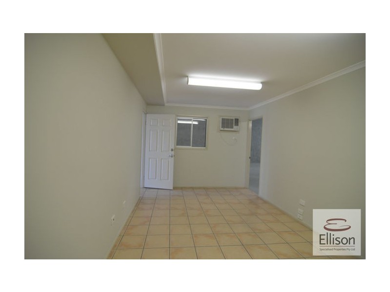 2/61-71 Nestor Drive, Meadowbrook QLD 4131