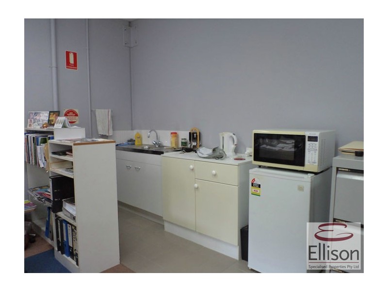 11/13-15 Ellerslie Road, Meadowbrook QLD 4131