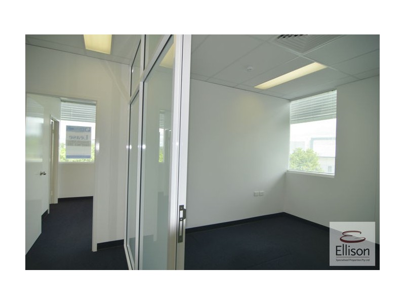 2/54-56 Perrin Drive, Underwood QLD 4119