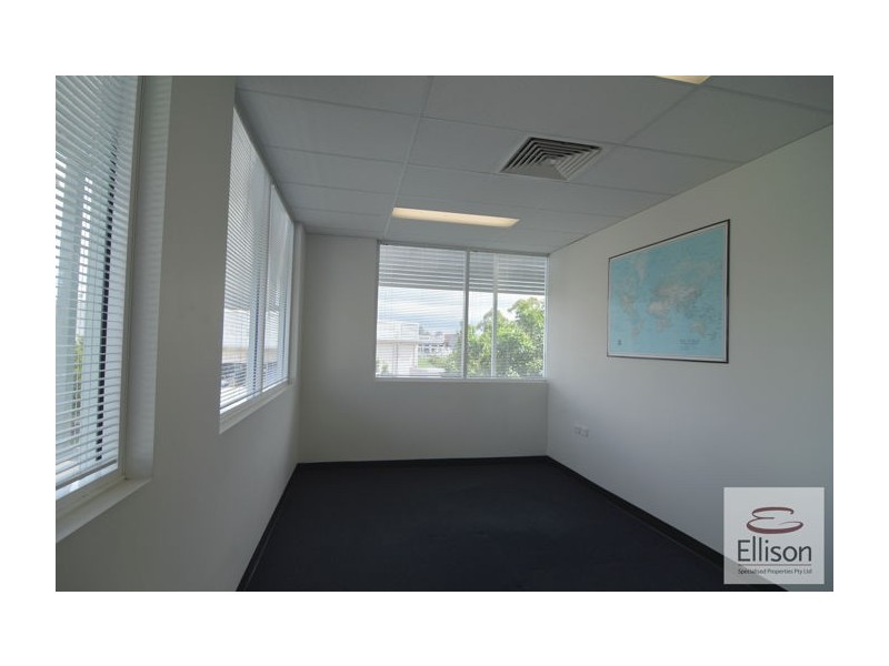 2/54-56 Perrin Drive, Underwood QLD 4119