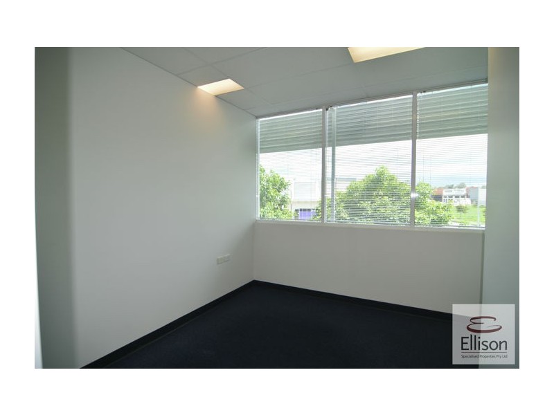 2/54-56 Perrin Drive, Underwood QLD 4119