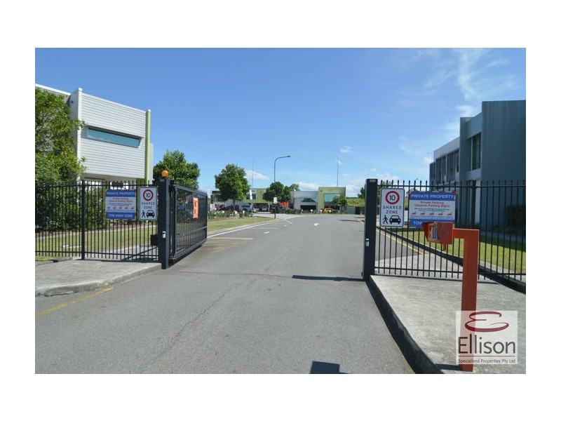 1/3-19 University Drive, Meadowbrook QLD 4131