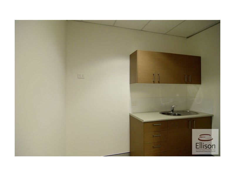 1/3950 Pacific Highway, Loganholme QLD 4129