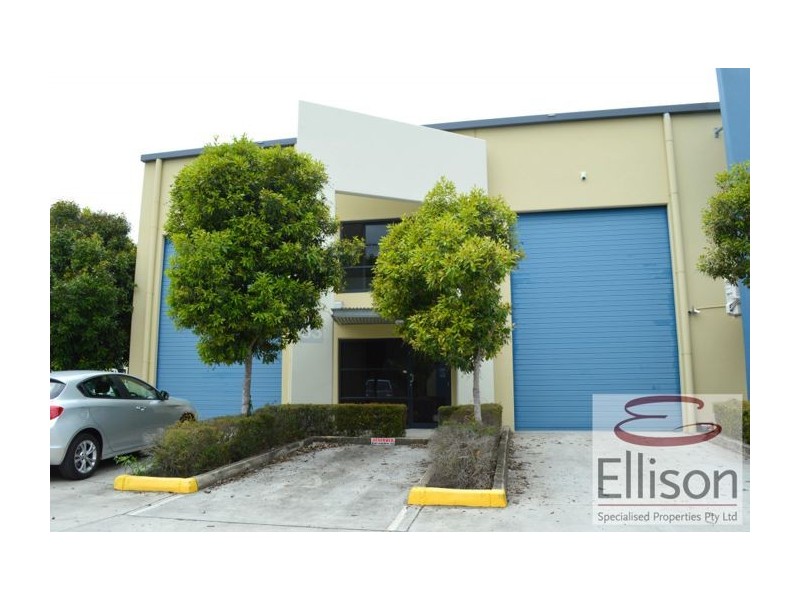 33/8 Riverland Drive, Loganholme QLD 4129