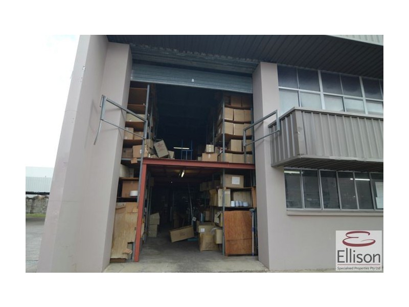 8/3363-3365 PACIFIC HIGHWAY, Slacks Creek QLD 4127