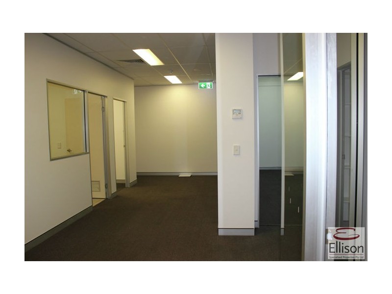 3/3950 Pacific Highway, Loganholme QLD 4129