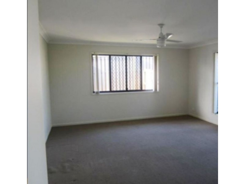 16 Summerlea Crescent, Ormeau QLD 4208
