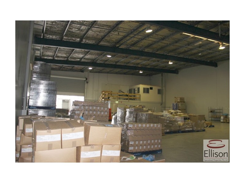 Unit 2 29 Nealdon Drive, Meadowbrook QLD 4131