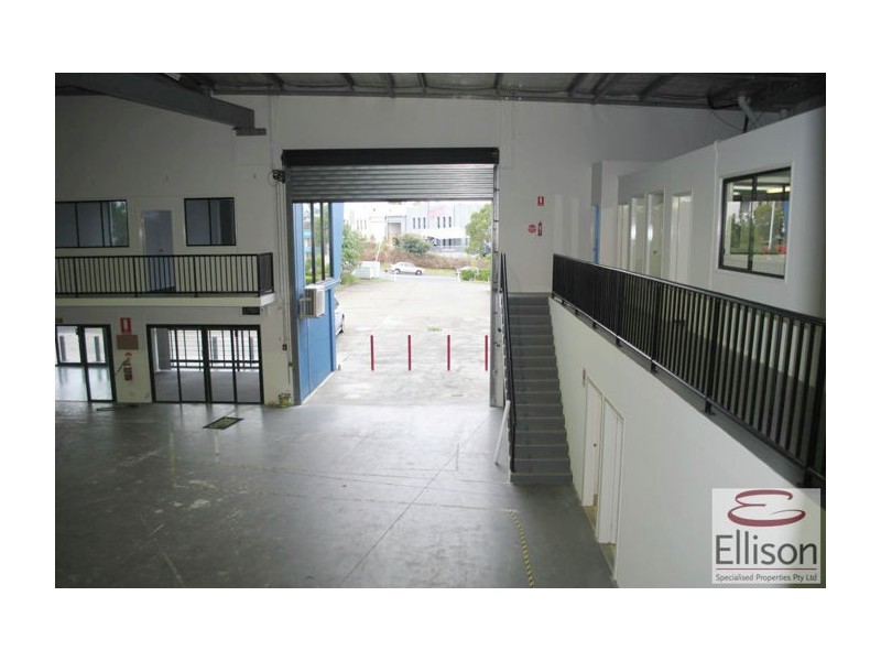 27 Millennium Circuit, Helensvale QLD 4212