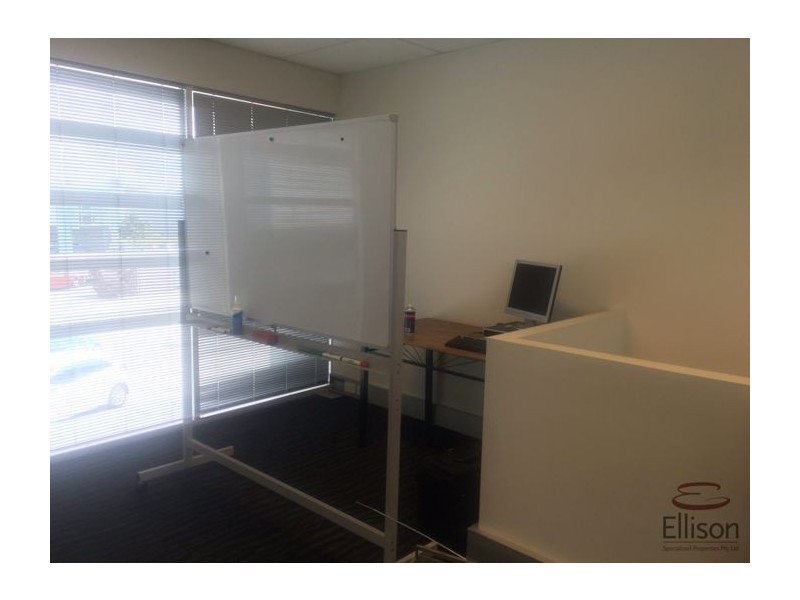 4/3-19 University Drive, Meadowbrook QLD 4131