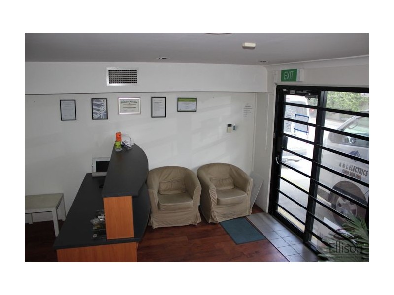 6/33 Meakin Road, Meadowbrook QLD 4131