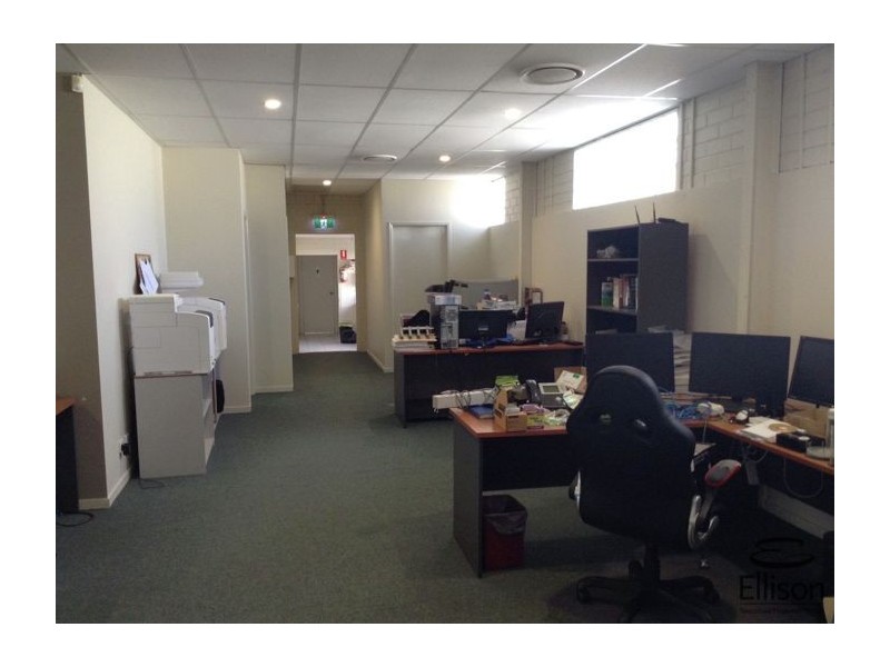 3928 Pacific Highway, Loganholme QLD 4129