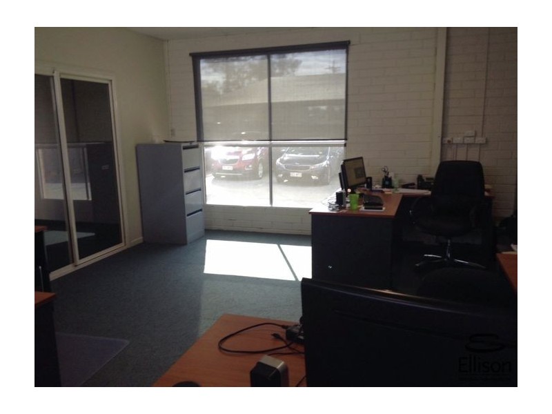 3928 Pacific Highway, Loganholme QLD 4129