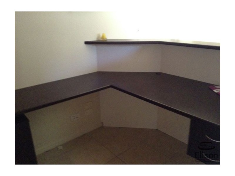 3928 Pacific Highway, Loganholme QLD 4129