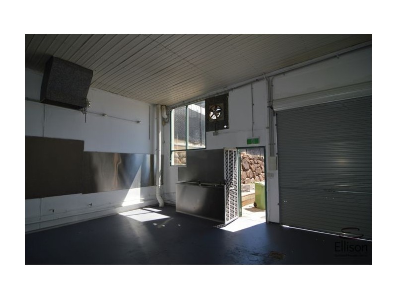 5/4 Olympic Circuit, Southport QLD 4215