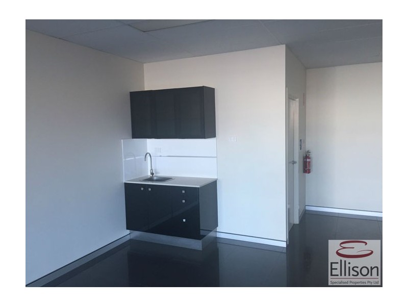 2/15 Henry Street, Loganholme QLD 4129