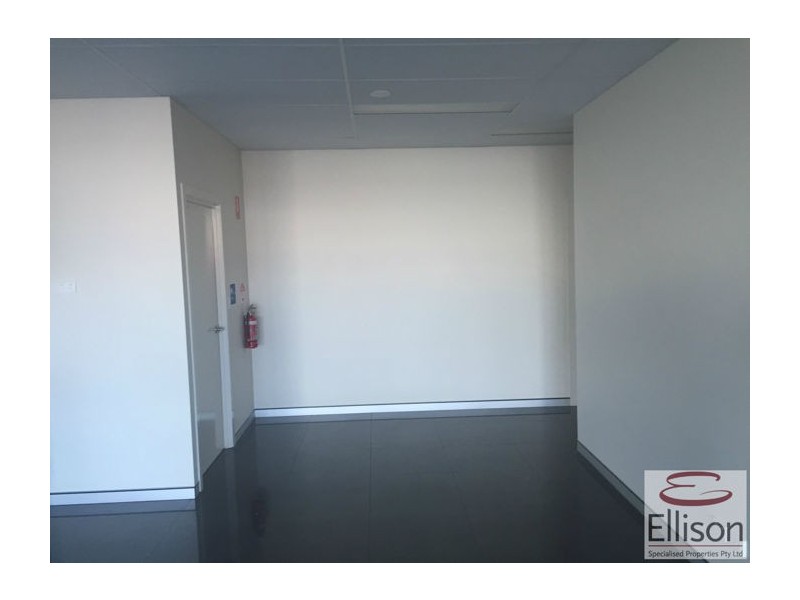 2/15 Henry Street, Loganholme QLD 4129