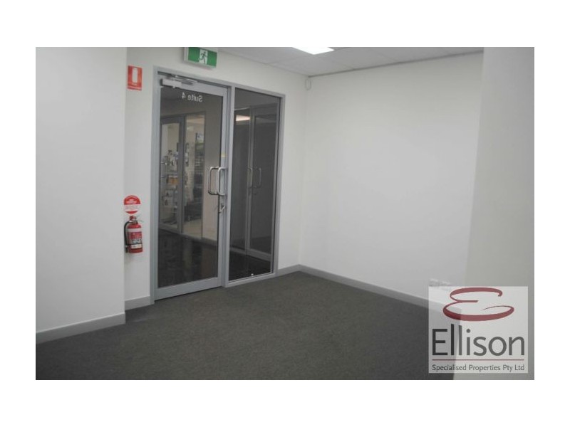 3&4/3990 Pacific Highway, Loganholme QLD 4129