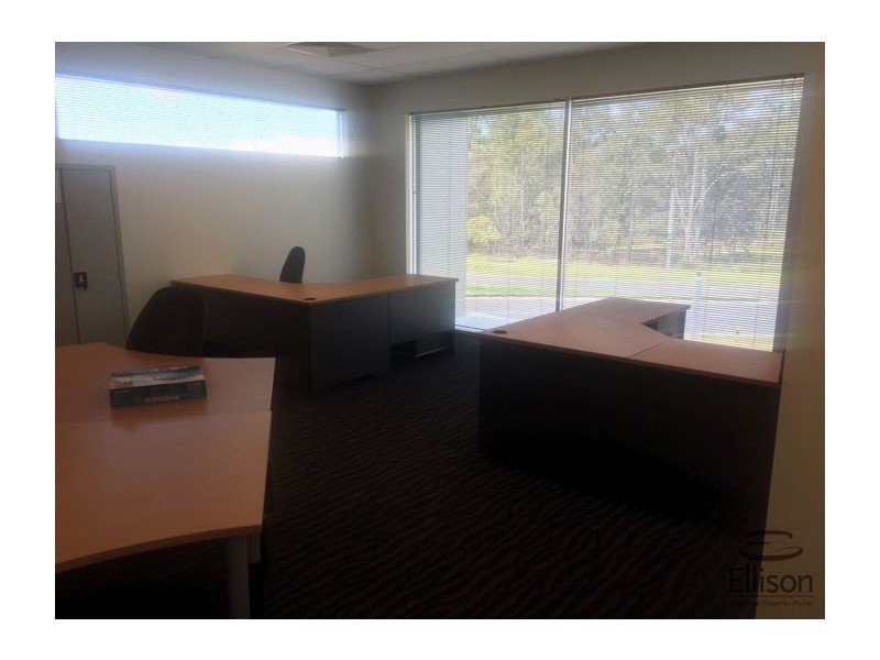 4/3-19 University Drive, Meadowbrook QLD 4131