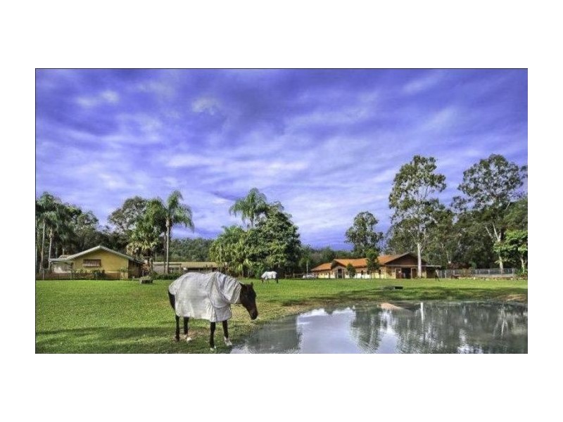 767 Tamborine Oxenford Road, Upper Coomera QLD 4209