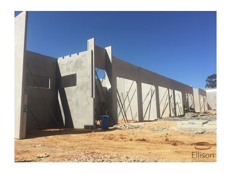 8/14 Technology Drive, Arundel QLD 4214